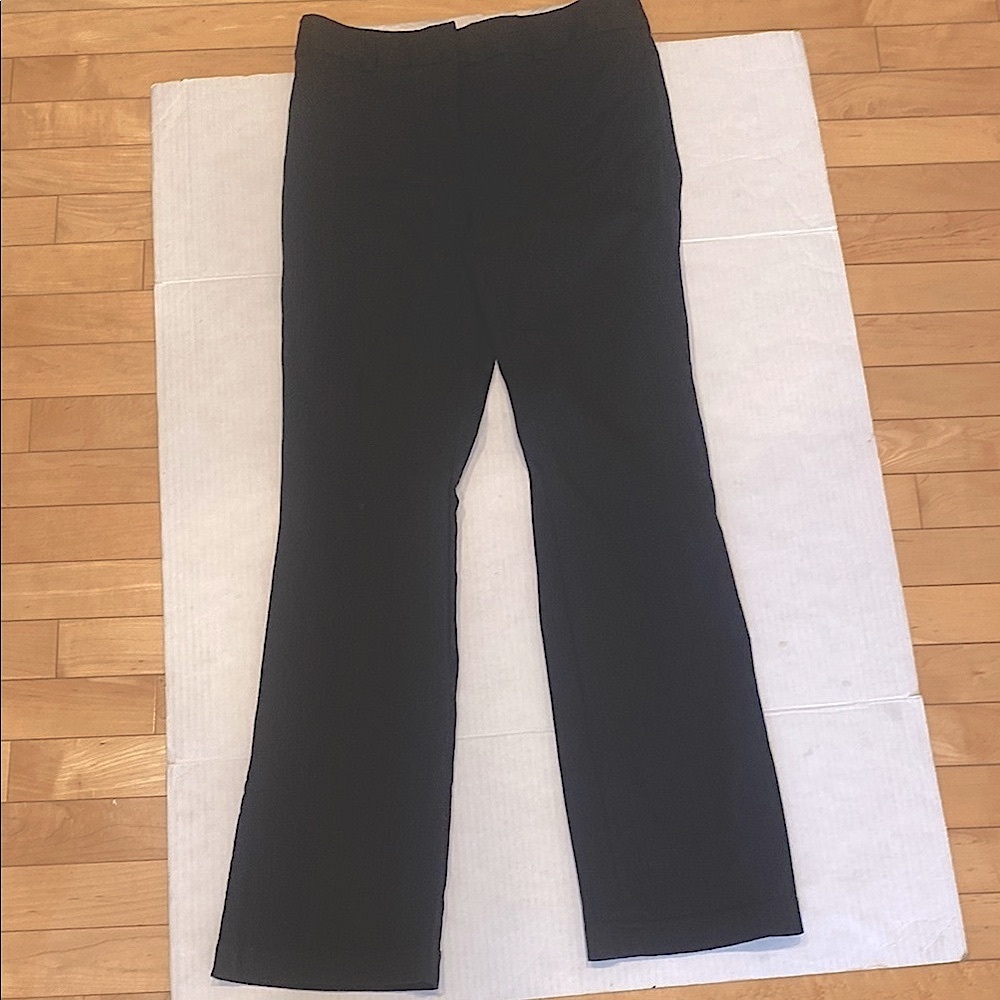 WILLISMITH Classic Black Straight-Leg Pants in Rayon Mix with  stretch size 8